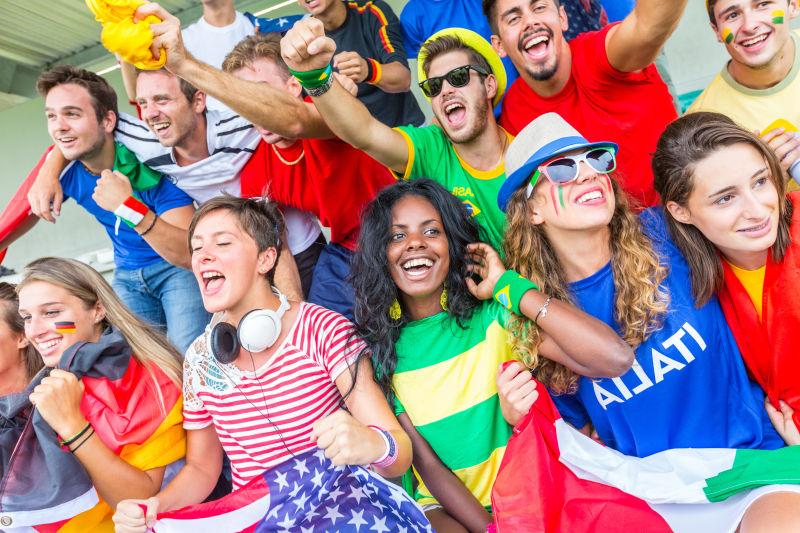 足球赛事引发球迷热议，势不可挡的体育风潮的简单介绍