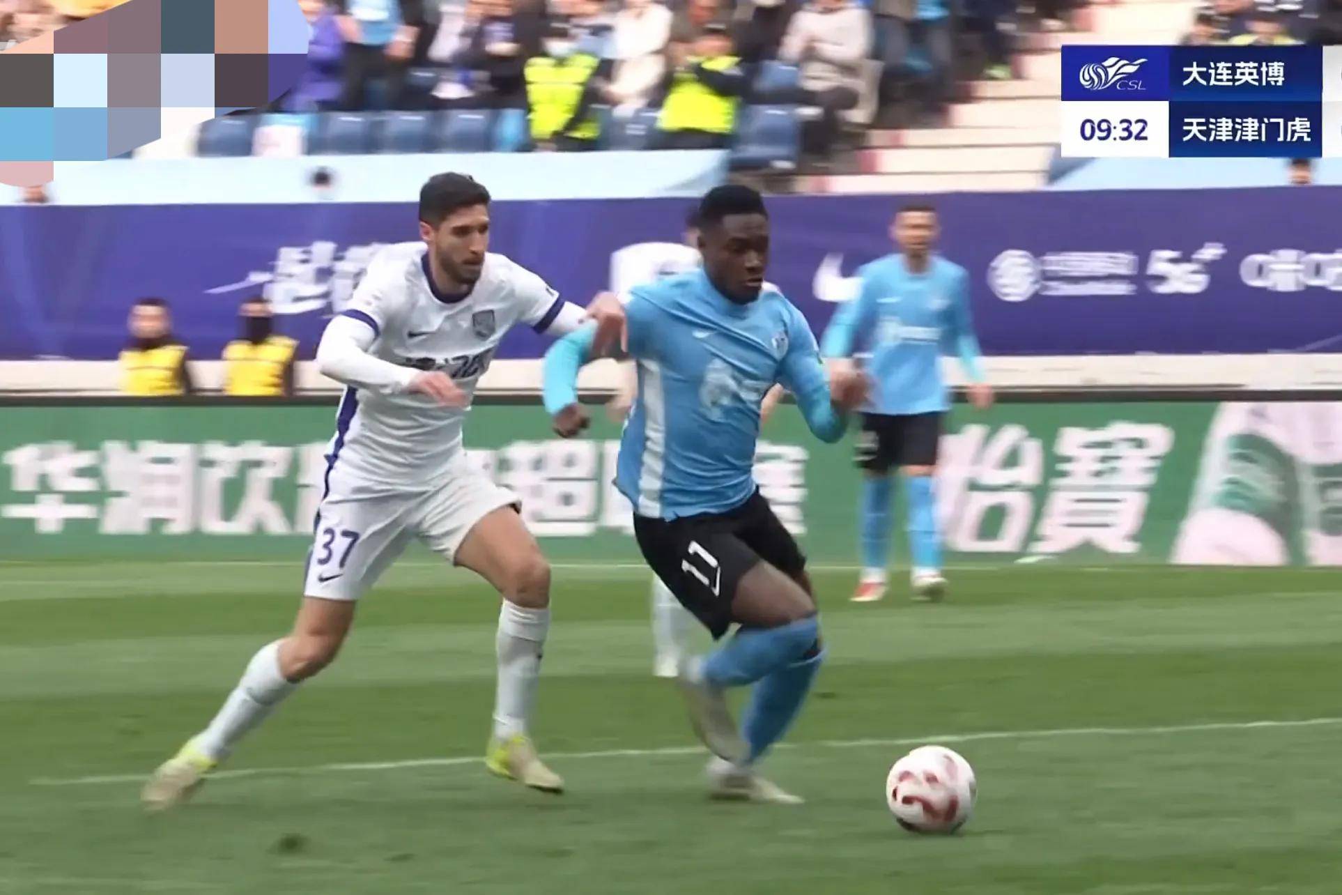 星空体育培训-天津泰达战平大连一方，双方互不相让展现出色的简单介绍