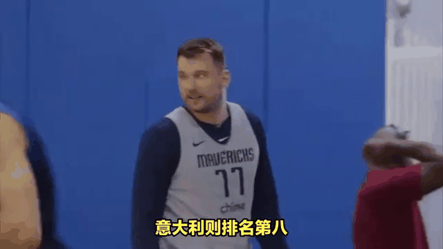 关于斯洛文尼亚队成功逆转科特迪瓦队，晋级的信息