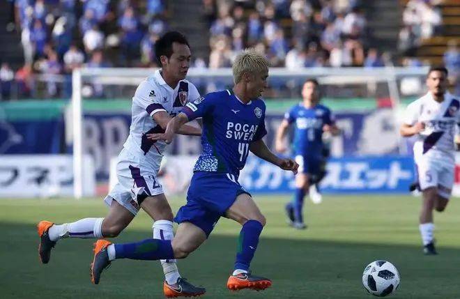 星空体育官方入口-包含阿尔艾因球迷现场助威，激发球队夺冠斗志的词条