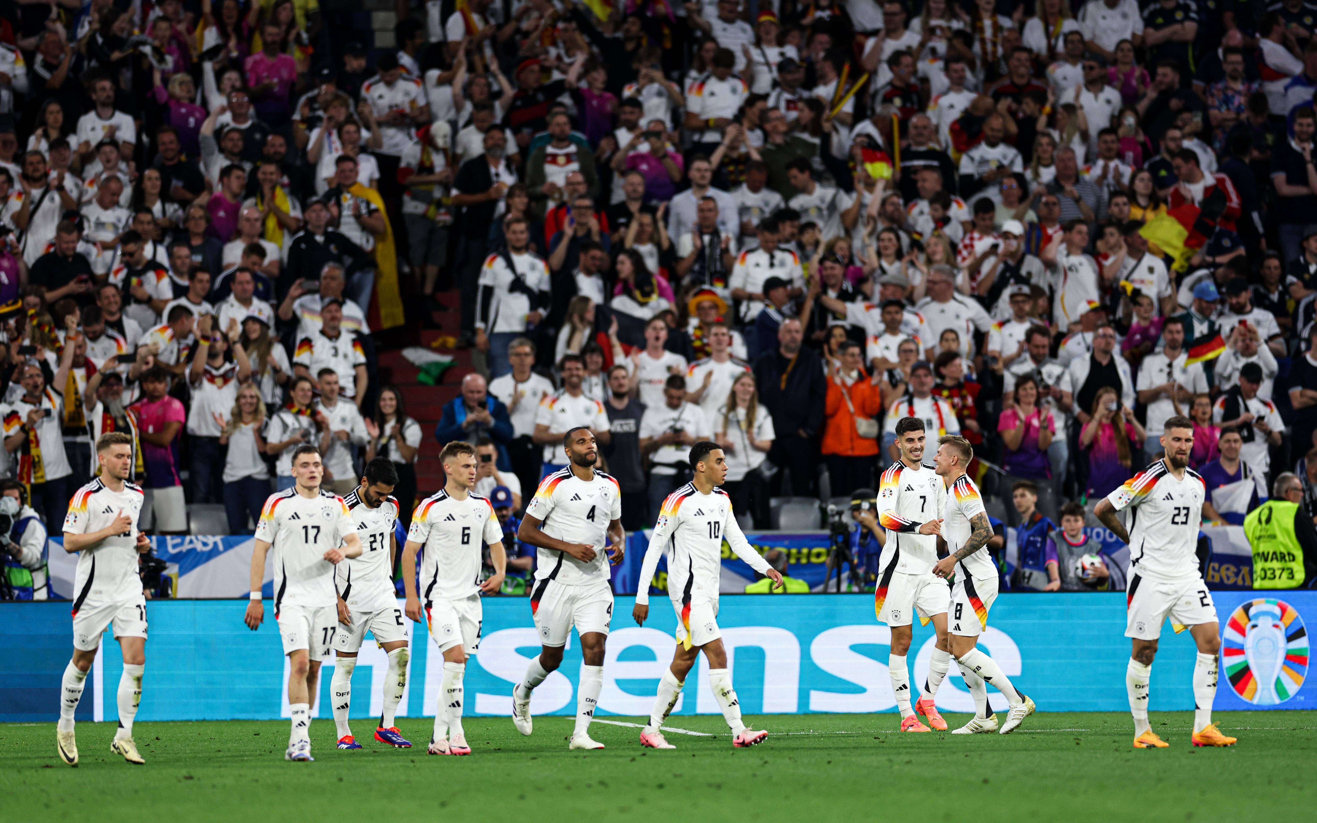 广州队在欧洲杯中打出团战,被誉为全场沸腾 广州队在欧洲杯中打出团战,被誉为全场沸腾