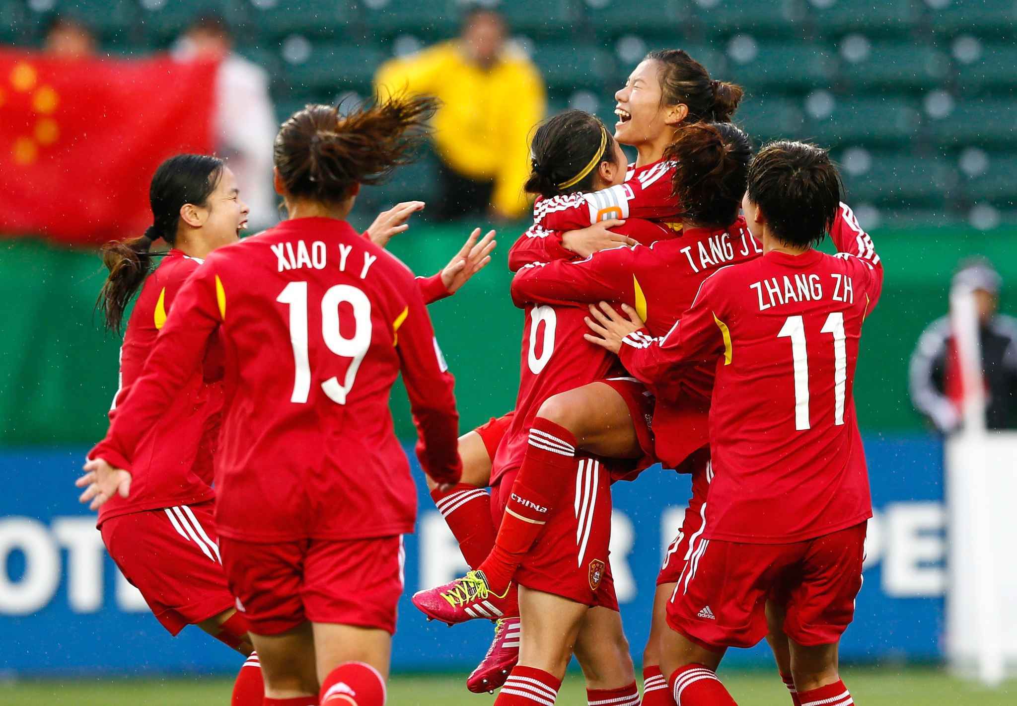 星空体育网页版-世界杯女足赛场上中国队大胜