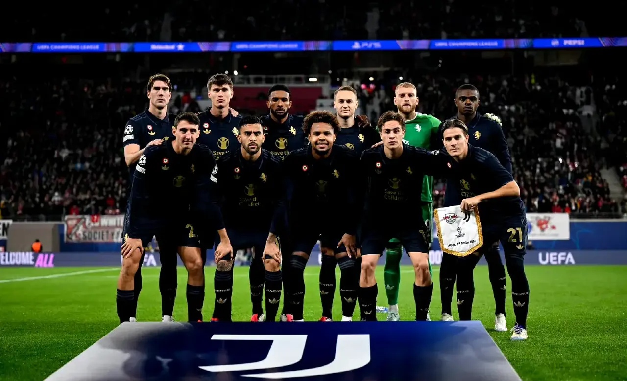 星空体育官网app-尤文图斯中场受伤退出赛季，球队受打击