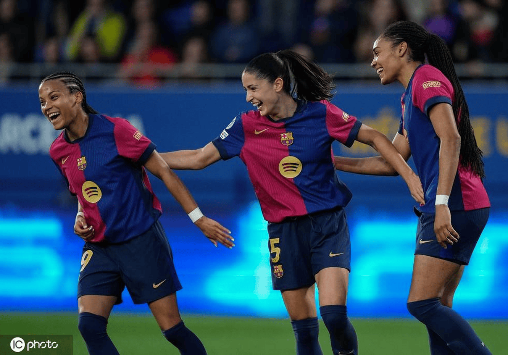 星空体育新闻-关于阿联酋女足团结合作，成功晋级决赛圈的信息