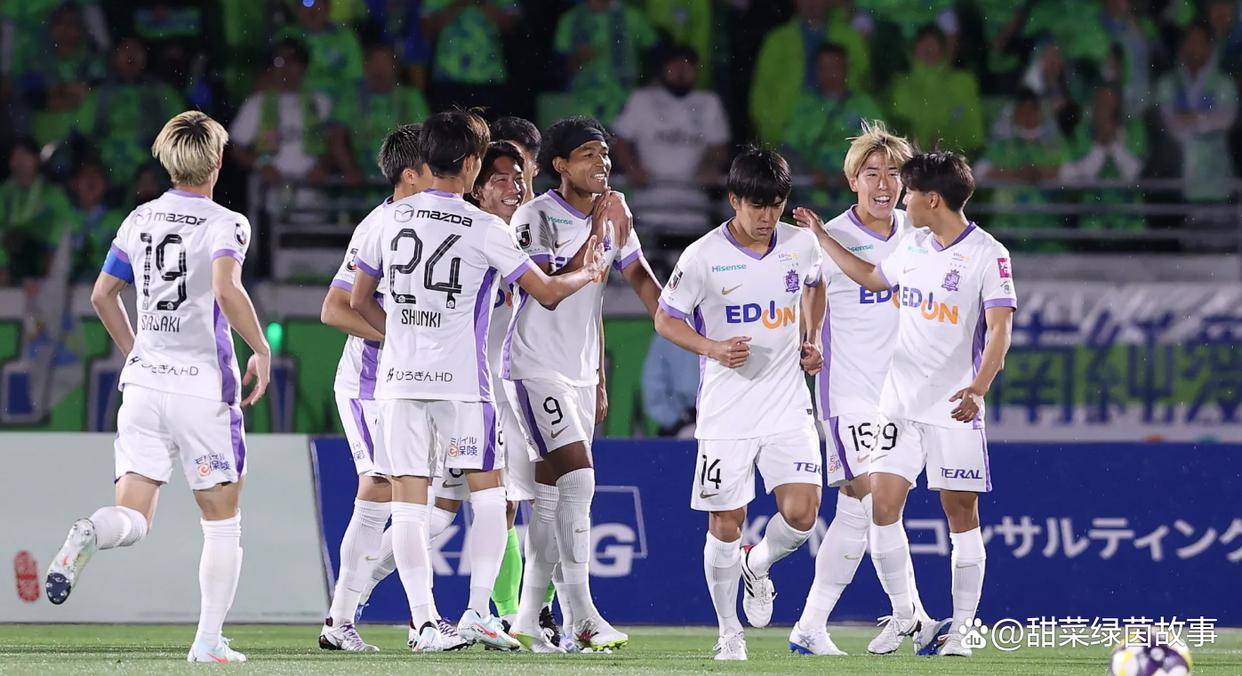 鹿岛鹿角轻取广州恒大,迎来两连胜 鹿岛鹿角轻取广州恒大,迎来两连胜