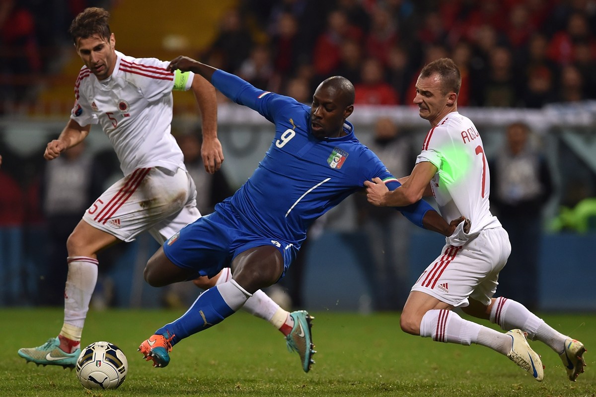 星空体育地址-热血激战！世界级足球联赛精彩纷呈