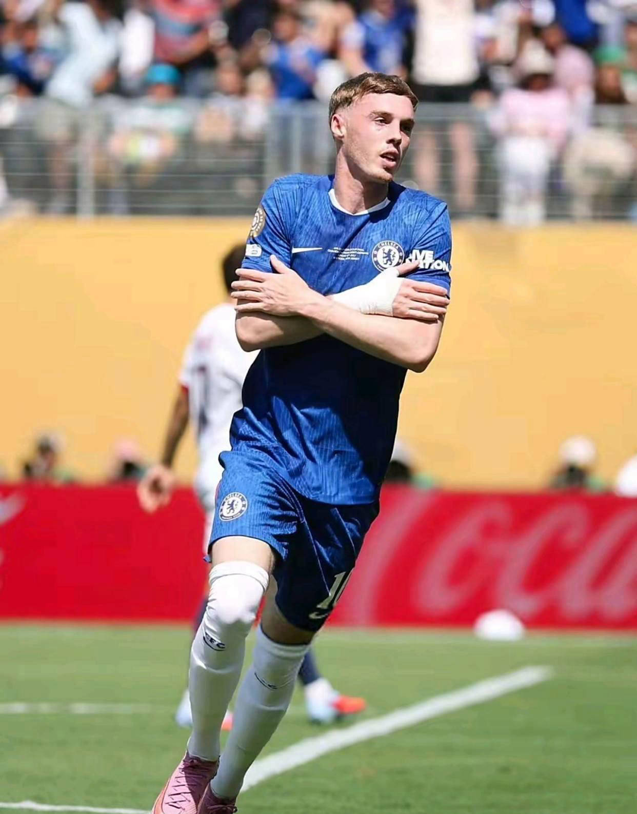 切尔西球员赞扬对手实力，承诺继续努力