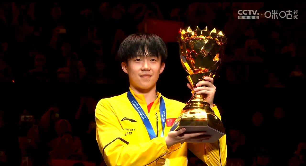 星空体育登录-高能预热！球队全员备赛欲夺冠军奖杯