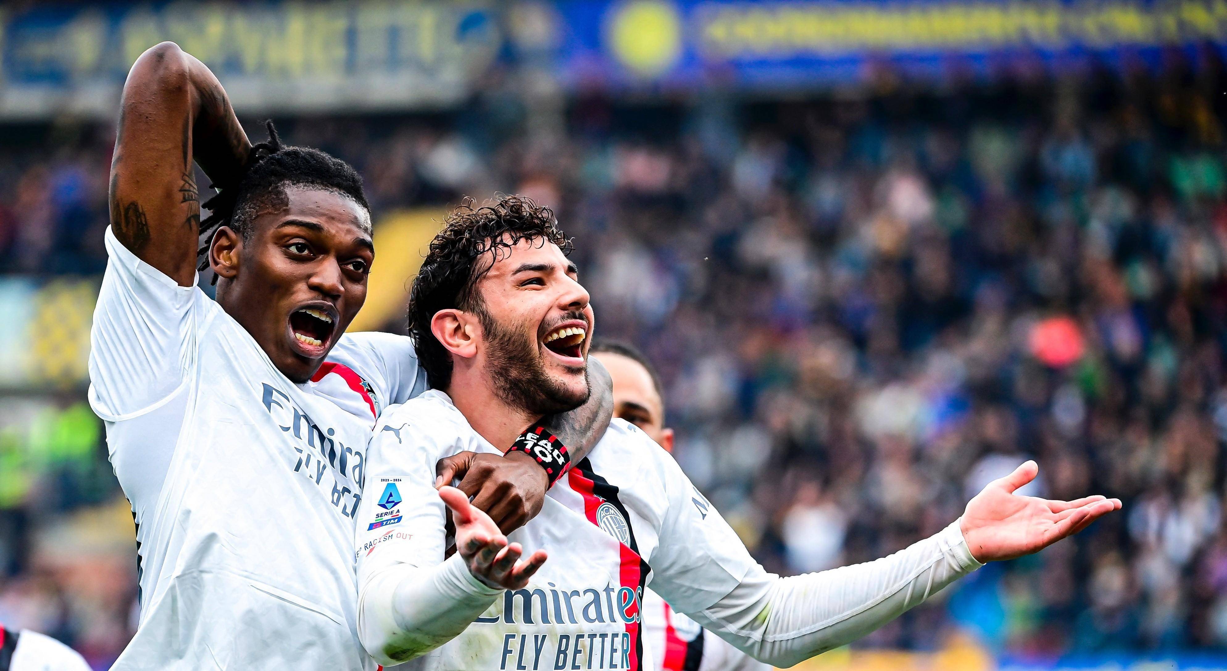 星空体育视频-AC米兰签约一位年轻有潜力的前锋