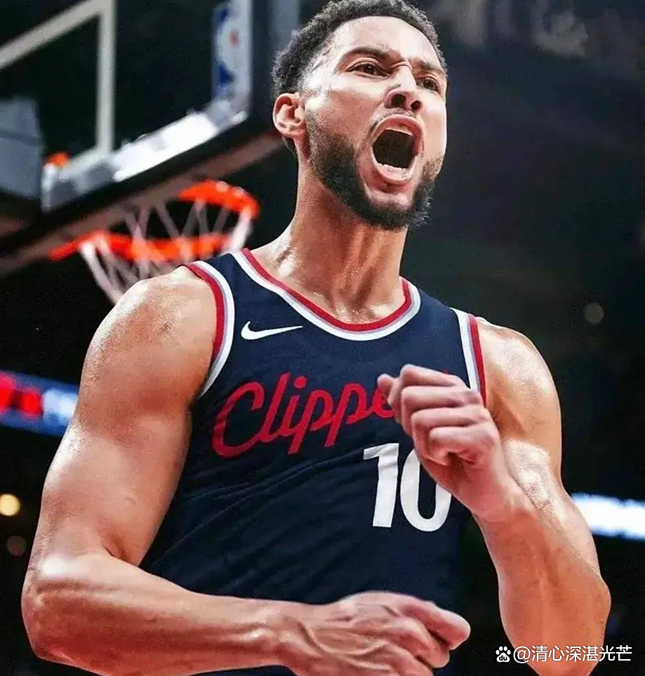 星空体育注册-爵士队客场逆转对手，取得惊险胜利的简单介绍