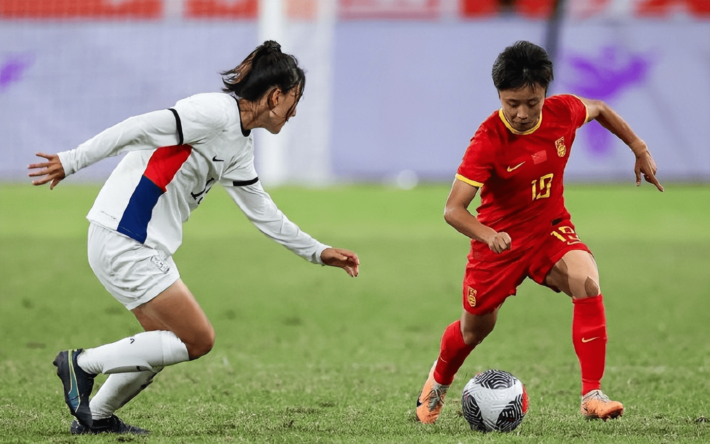 星空体育登录-女足比赛中出现神奇一幕，让人记忆深刻！