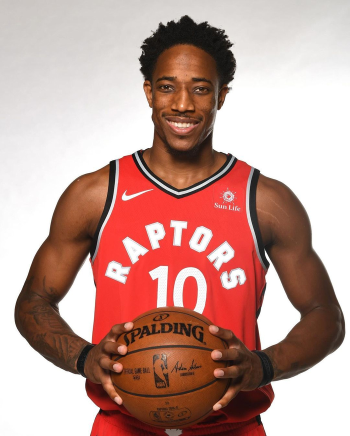 马刺球员德罗赞发布感言，向球迷表达对球队未来信心的简单介绍