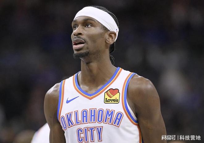 索尔选项绝杀，湖人力克黄蜂